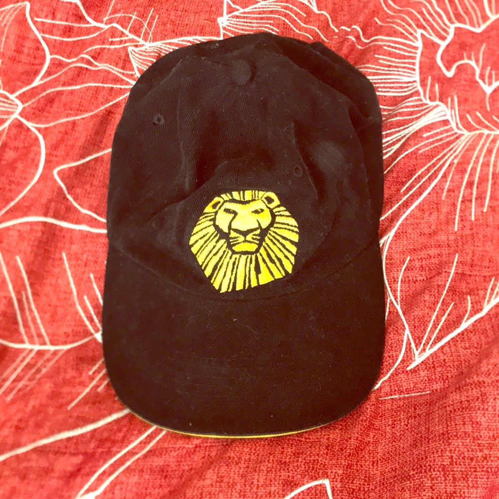 Kid’s OS “The Lion King” Cap
